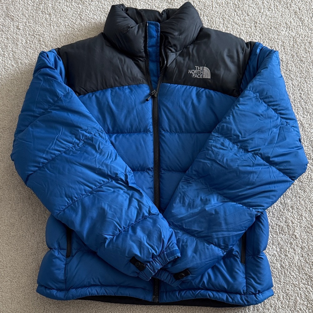 The North Face Men’s Small 700 Fill Nuptse Blue and Black Puffer Jacket